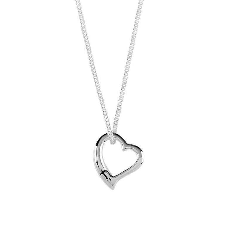 73-4732P NK HEART W/ENGRAVED CRS SIL PLT 18&quot; CHN