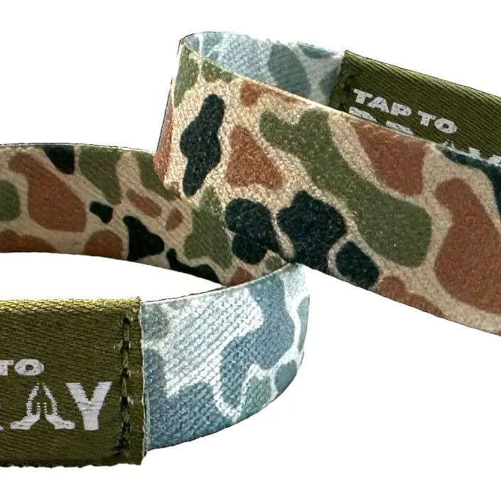 Tap To Pray Wristbands - Tap W/Phone For Daily Verse/Prayer - River Rock Camo/Sage - Medium