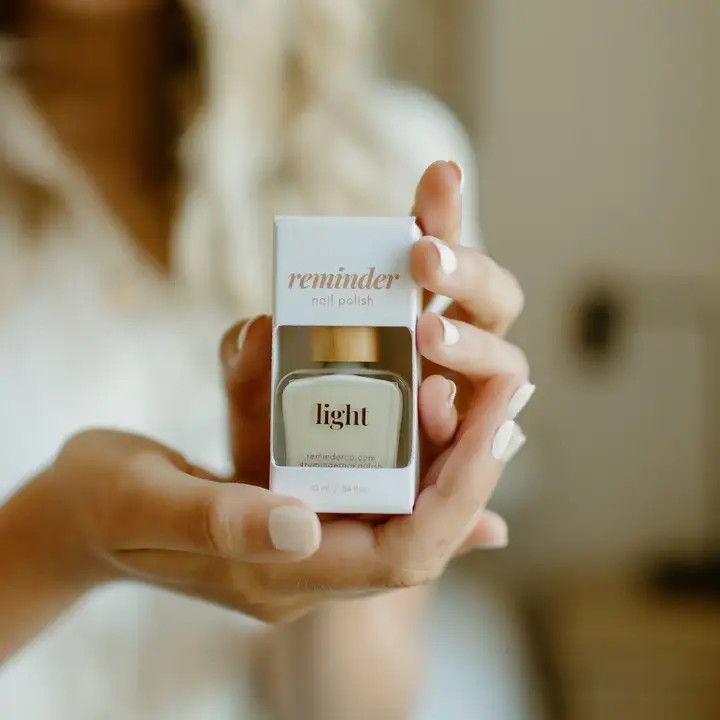 Nail Polish — Light