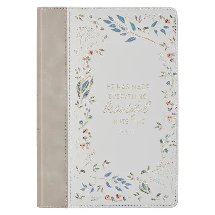 Journal Classic Beige/Cream Everything Beautiful Ecc. 3:11