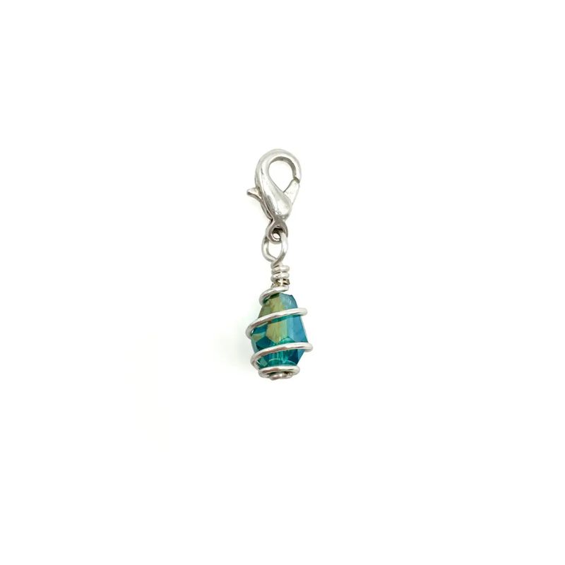24SP03C12 Familia Charm - December