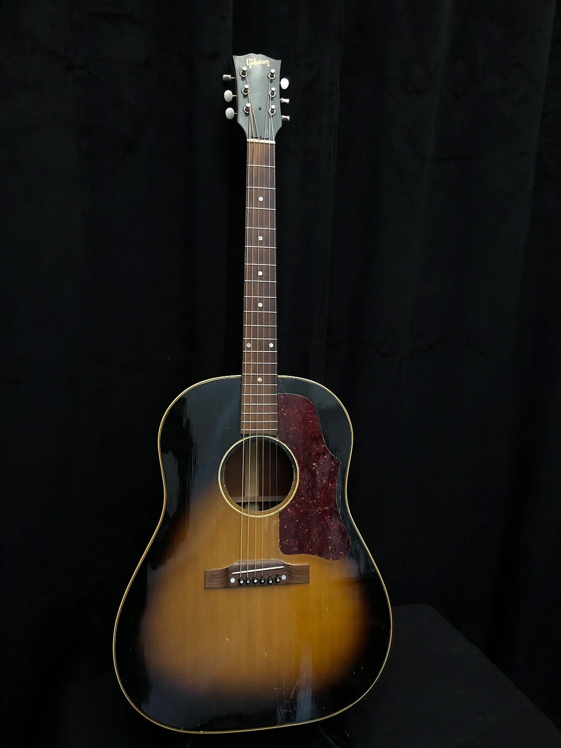 Gibson J-45 1955 - 1960