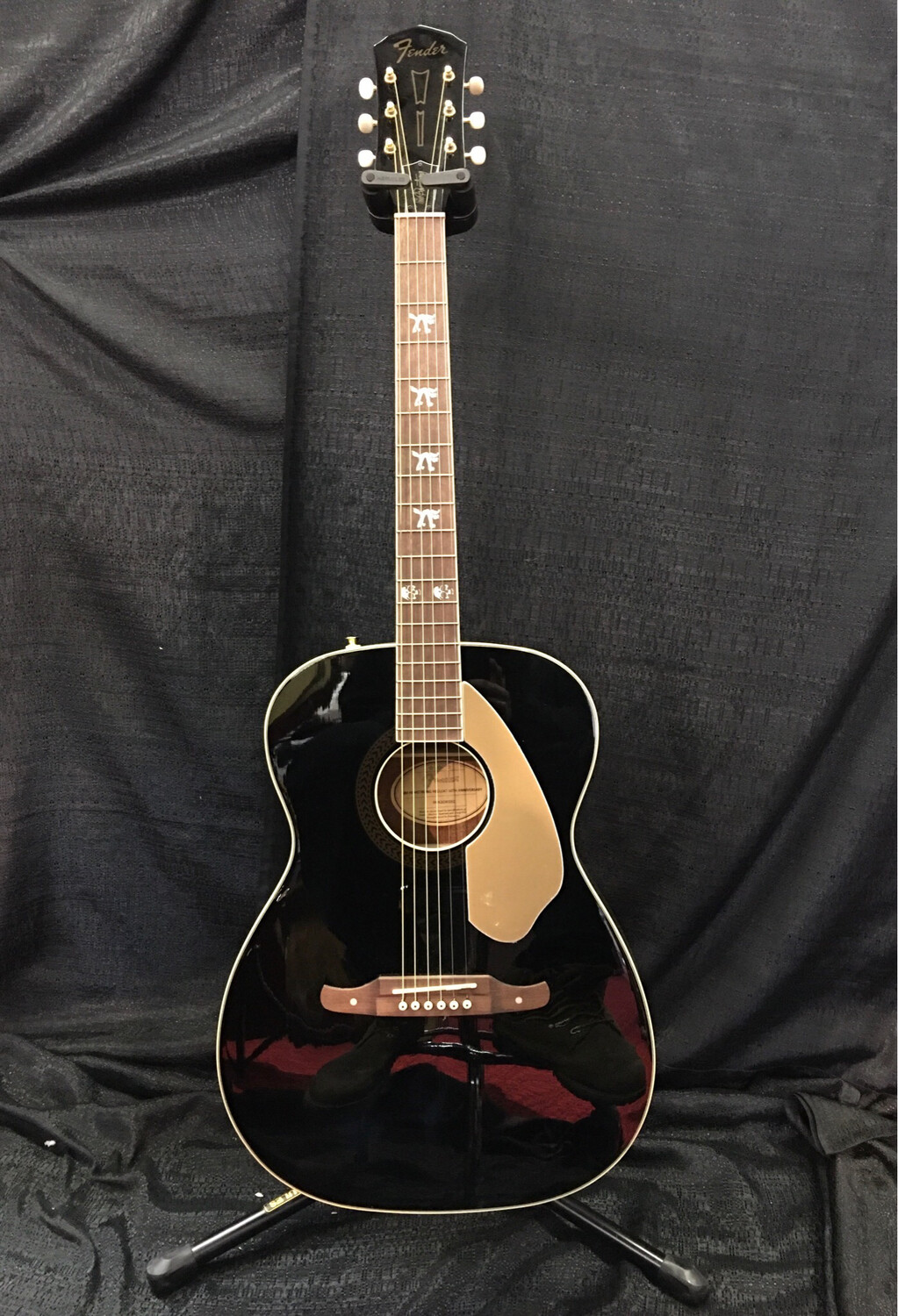 Fender Tim Armstrong Hellcat 10th Anniversary Acoustic With Active Pickup   0971752306