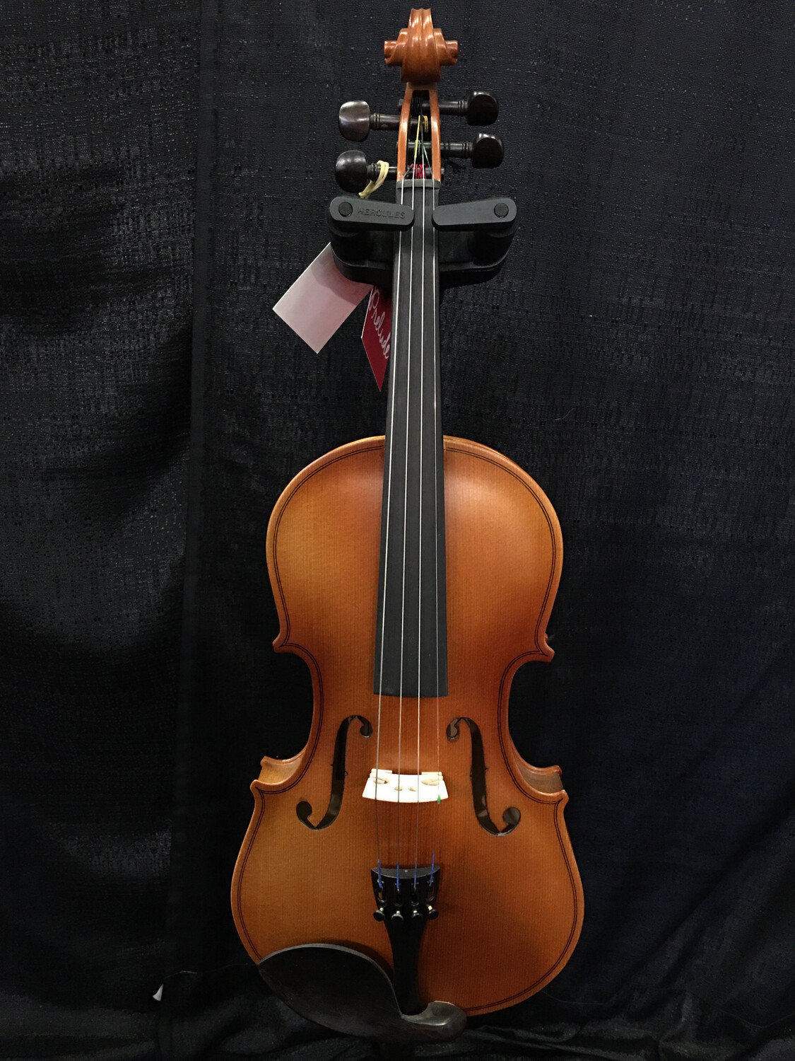 Zev 3/4 Sized Violin With Accessories