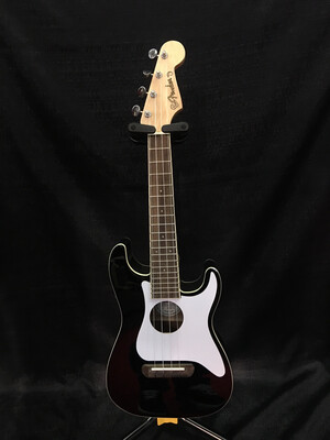 Fender Fullerton Stratocaster Ukulele w/ Pickup   0971653106