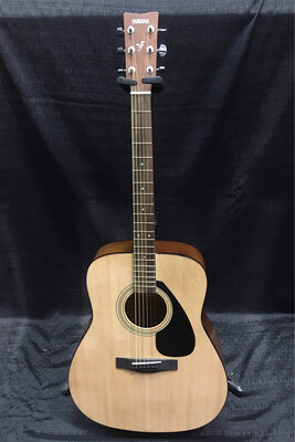 Yamaha Folk Guitar Starter Pack     F310P