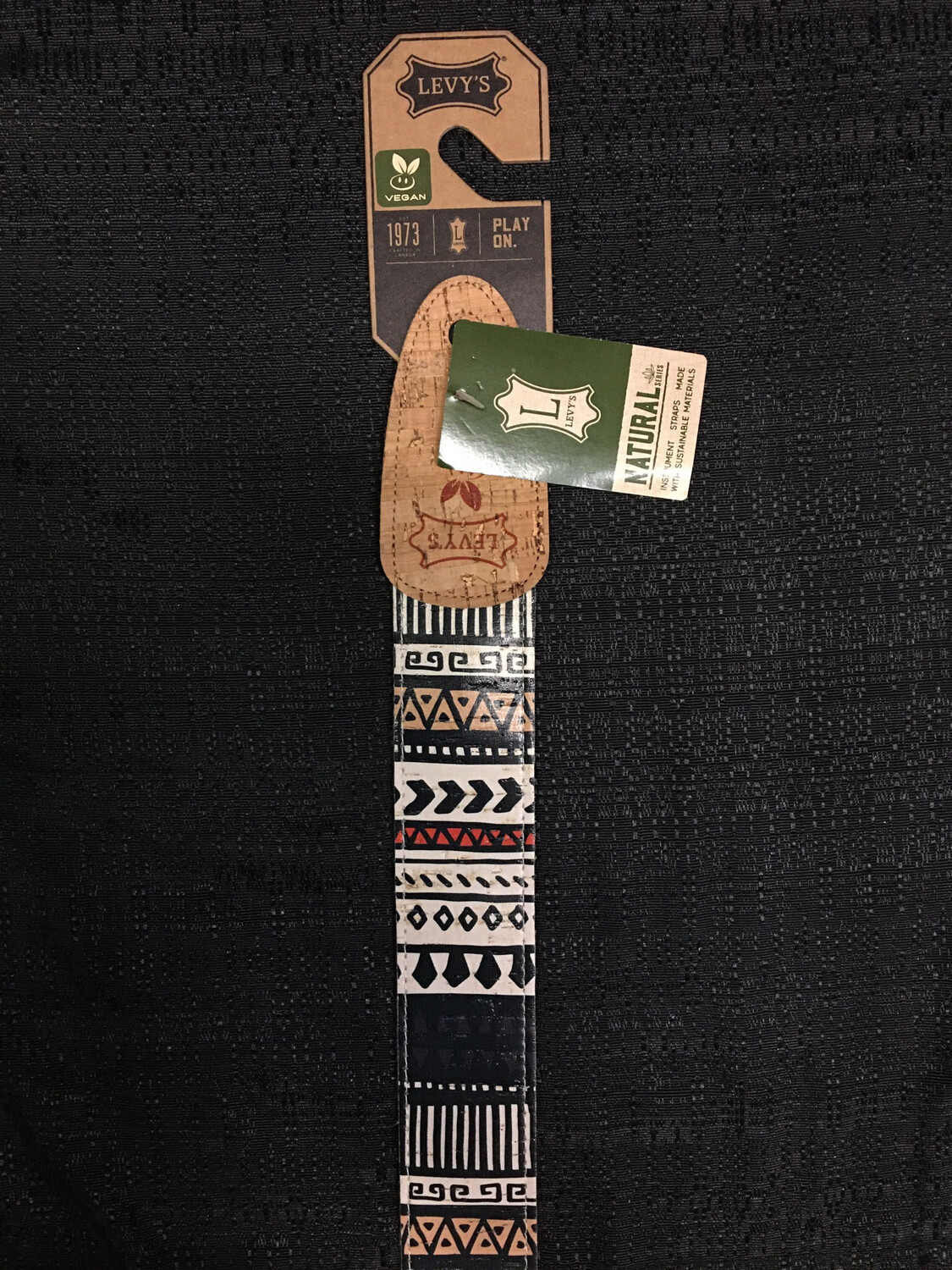 Levy’s 2” Cork Vegan Guitar Strap     MX8-002