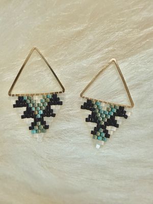 Beaded Medium Triangles