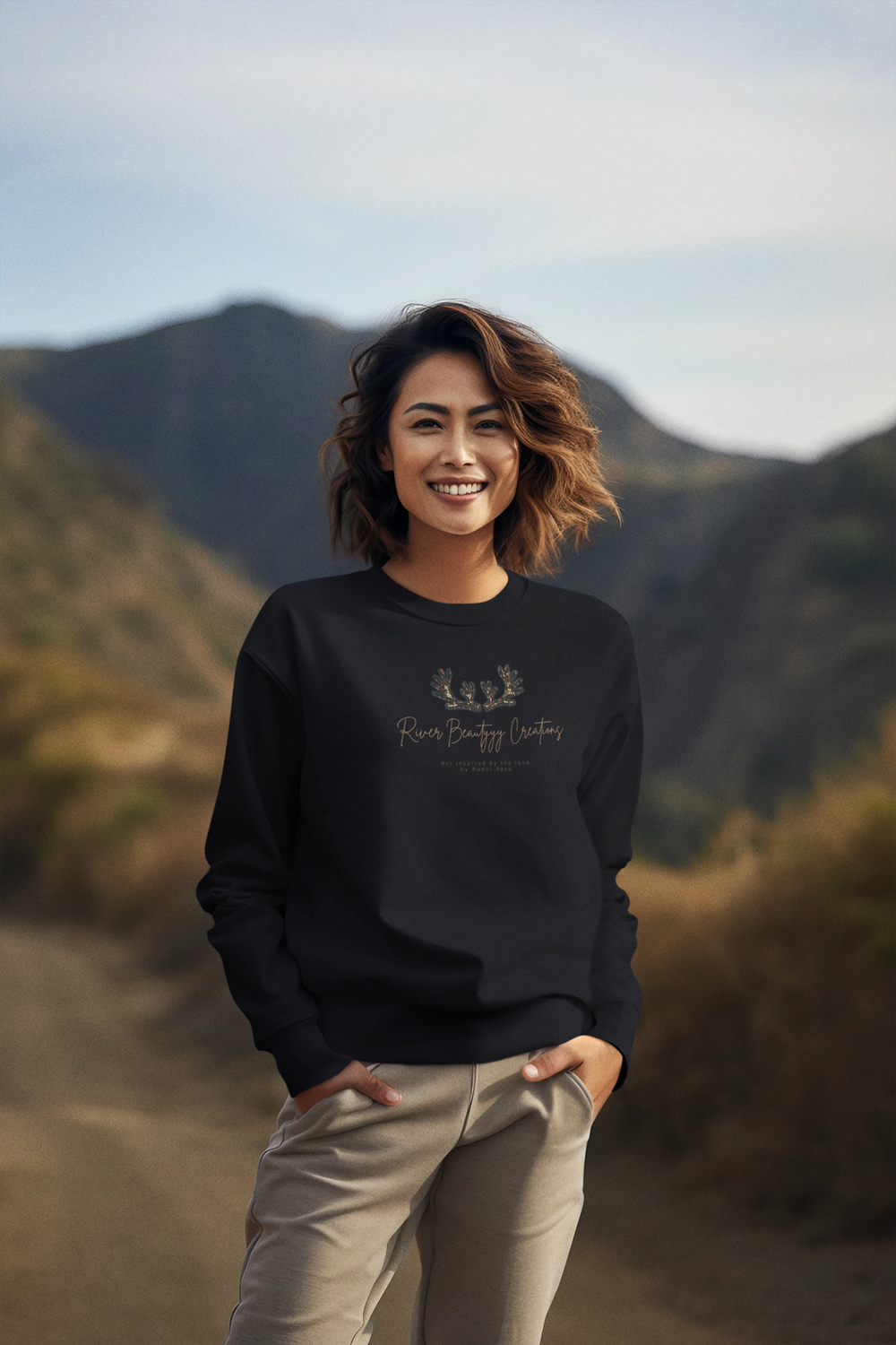 River Beautyyy Crewneck, Colour: Black, Size: Small