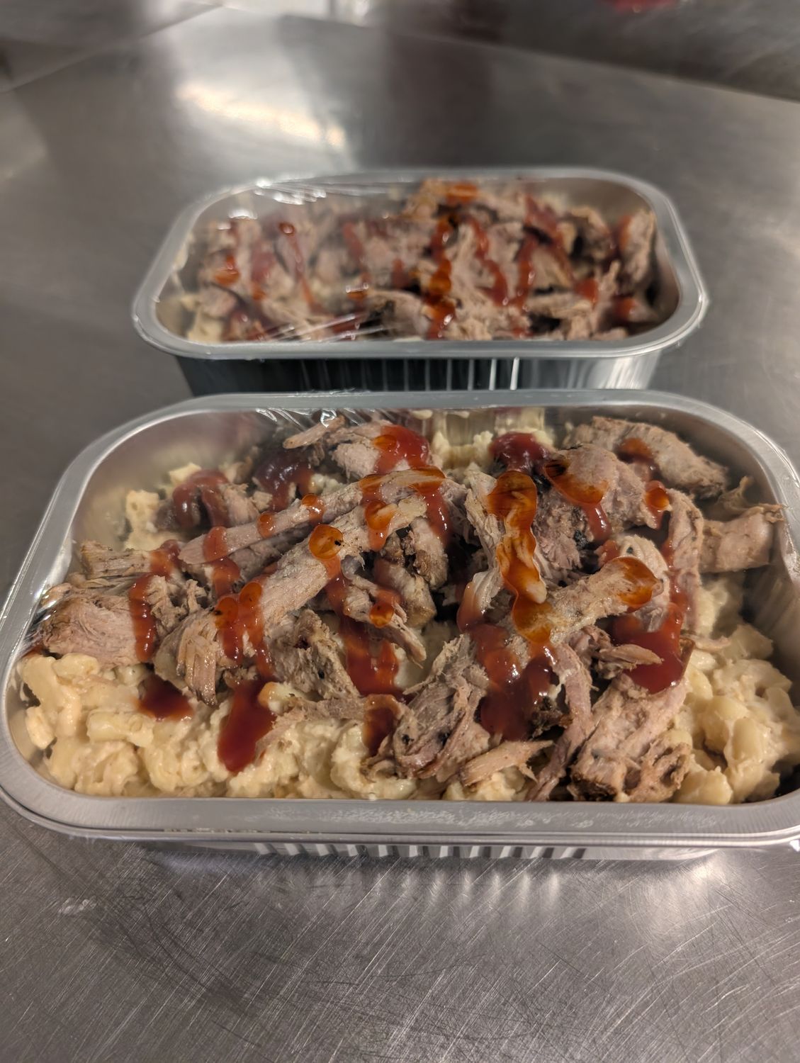 ​Macaroni au fromage avec porc effiloché - portion double