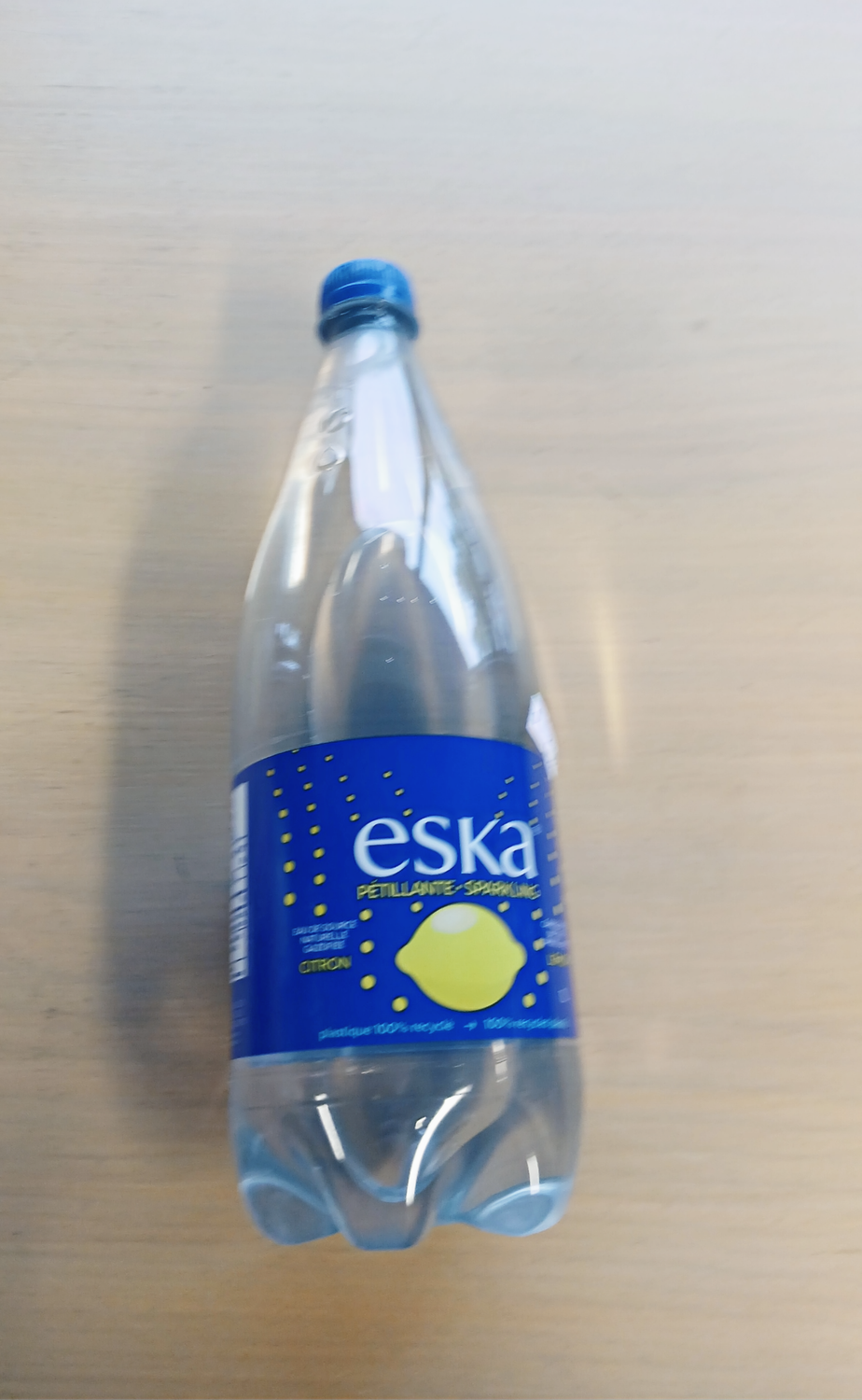 Eau pétillante Eska au citron