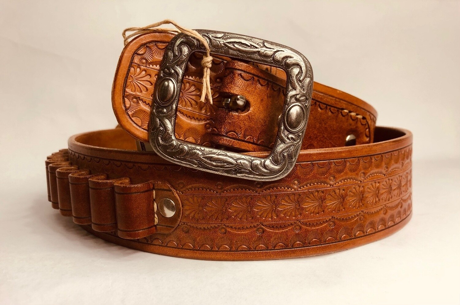 Armadillo Trading Gun Belt Antique Oak .45 cal