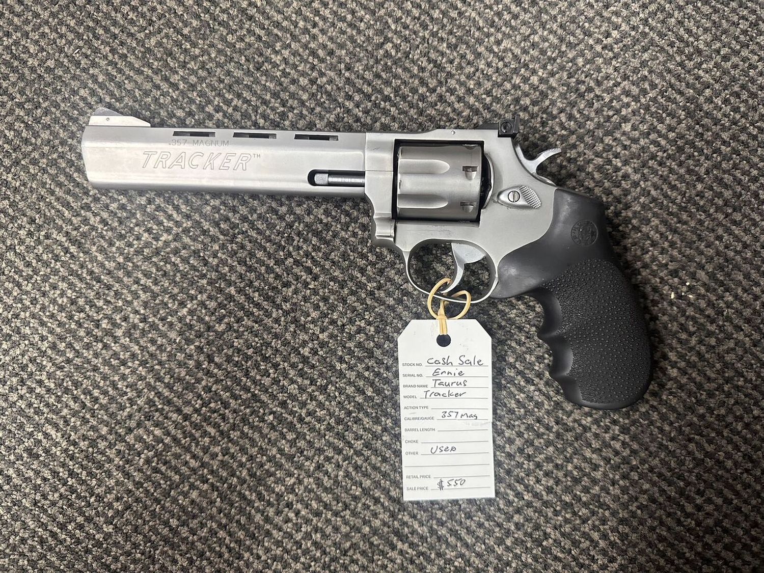 Consignment Taurus Tracker .357 / SN: WH145962