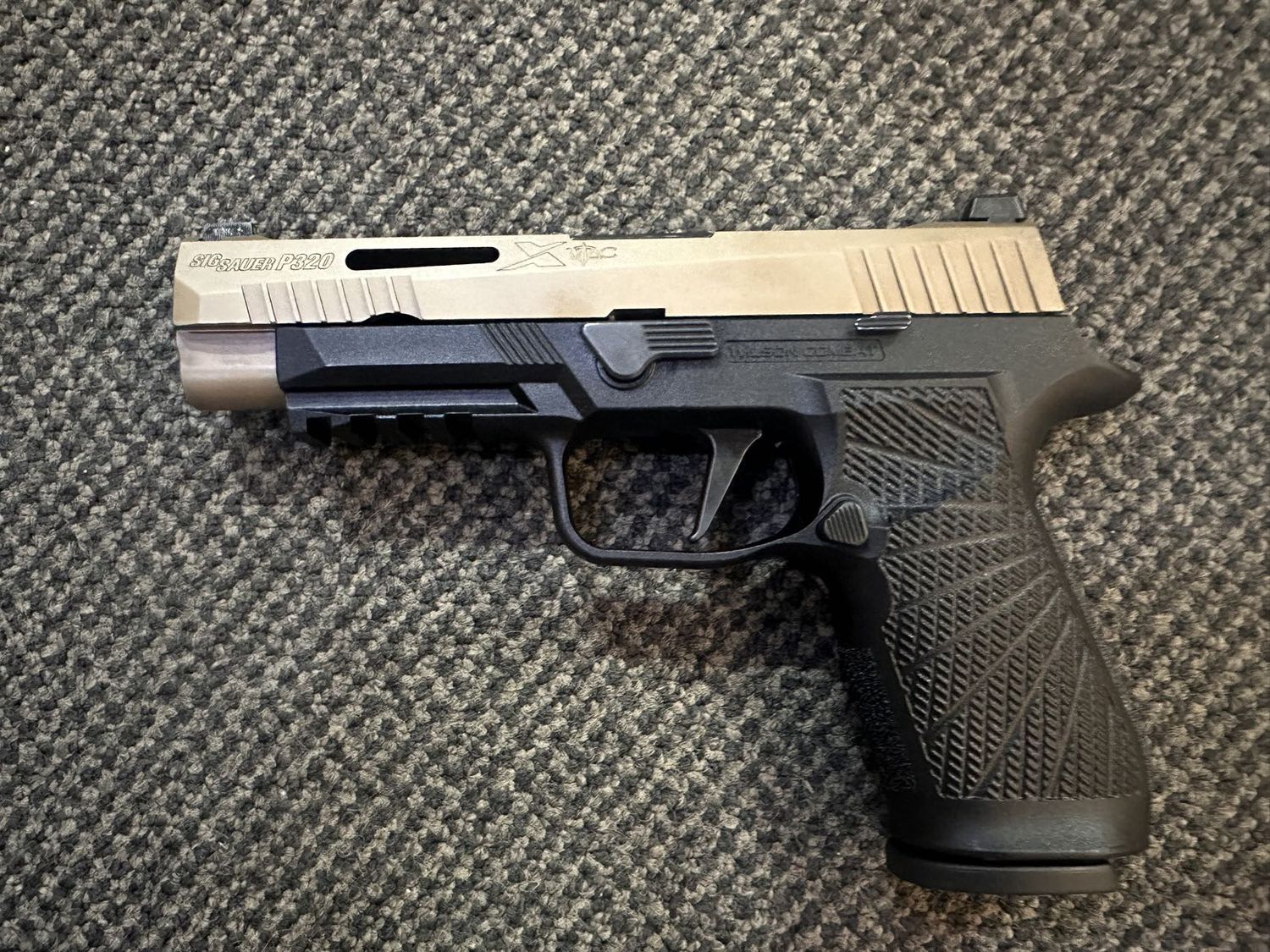 Consignment Sig Sauer P320 V-TAC With Wilson Combat Grip Module &amp; x3 Mags / SN: F223048