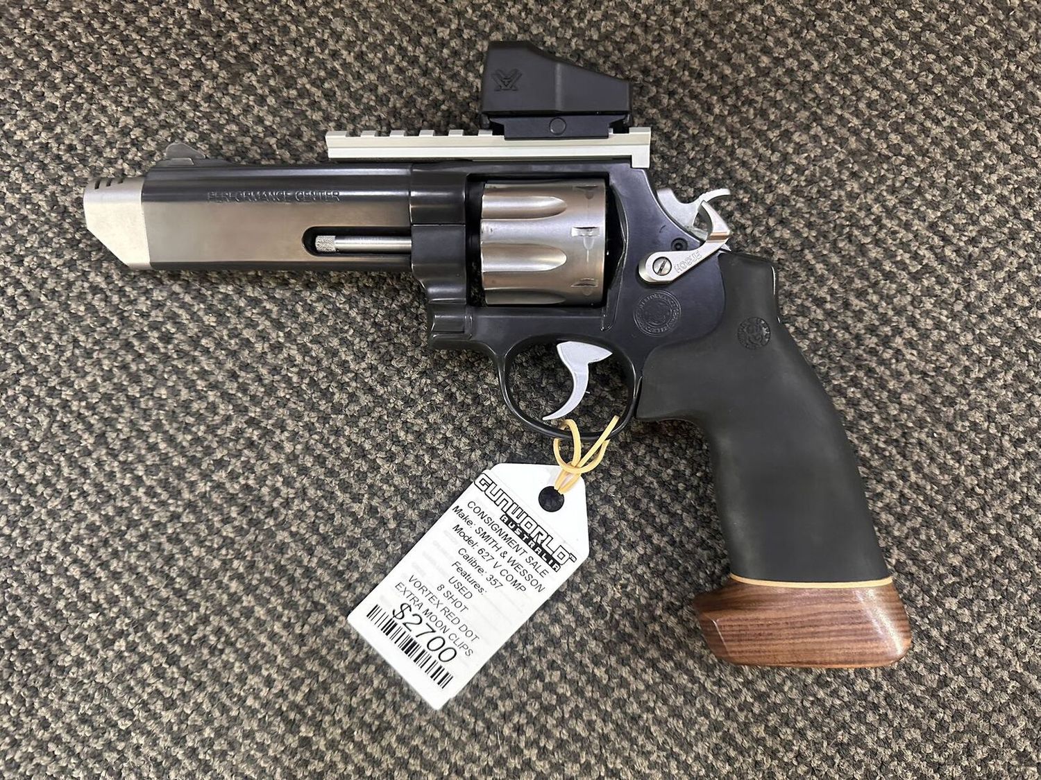 Consignment Smith &amp; Wesson 627 V Comp 357MAG / SN: CTF4965
