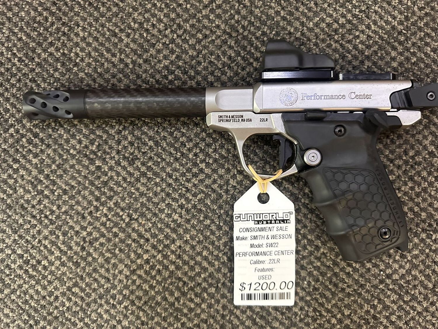 Consignment Smith &amp; Wesson SW22 Performance Center / SN: UEF2006