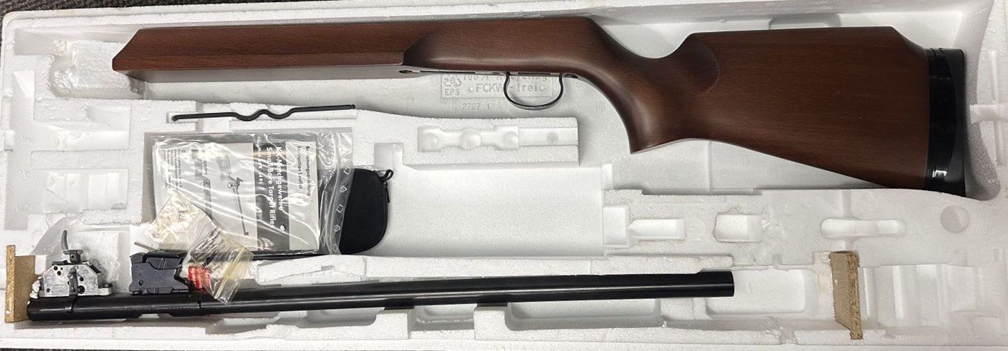 NEW Consignment Anschutz 64 .22LR 5 Round SN: 3090209