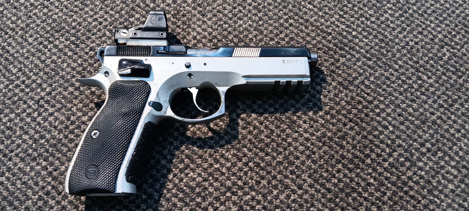 Used CZ 75 SP-01 9mm With Leaupold DP - Pro Red Dot / SN: B020512