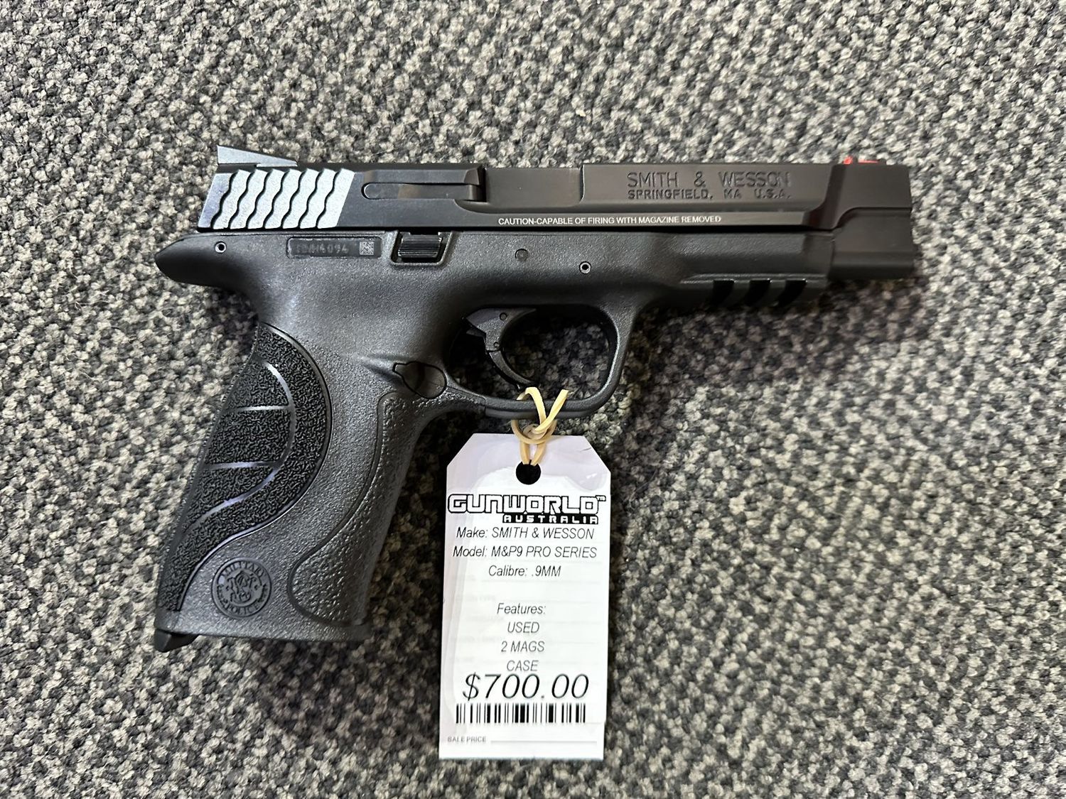 Used Smith &amp; Wesson M&amp;P9 9MM / SN: HNH4094
