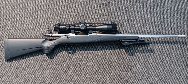 CONSIGNMENT TIKKA T3X .223rem SUPERLITE 1in8" w/ ZERO TECH 4-20X50 ILLUMINATED SCOPE and BIPOD, AS NEW sn: AH4193