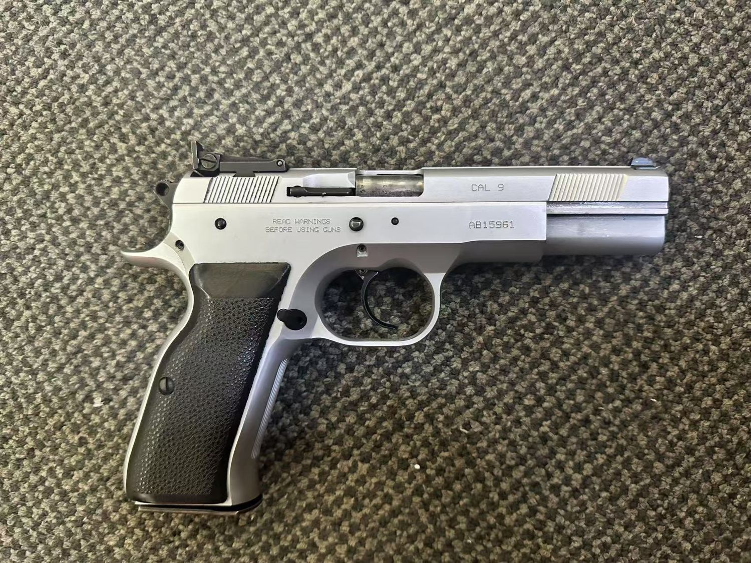 Used Tangfoglio XL4 Silver .9mm / SN: AB15961