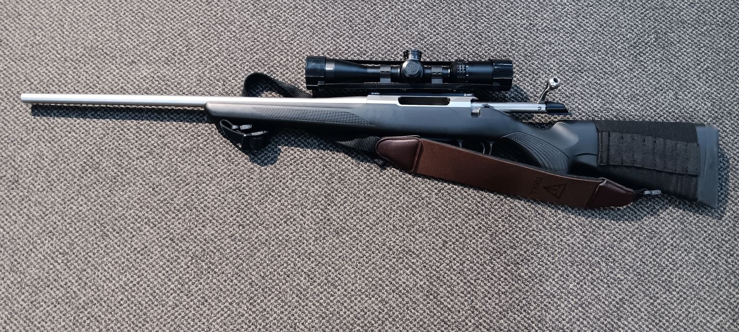 CONSIGNMENT TIKKA T3X LITE LEFT HAND .223REM 1IN8 TWIST SET TRIGGER w/ SCOPE, SLING, &amp; 2X 10RND MAGS USED SN: M21825