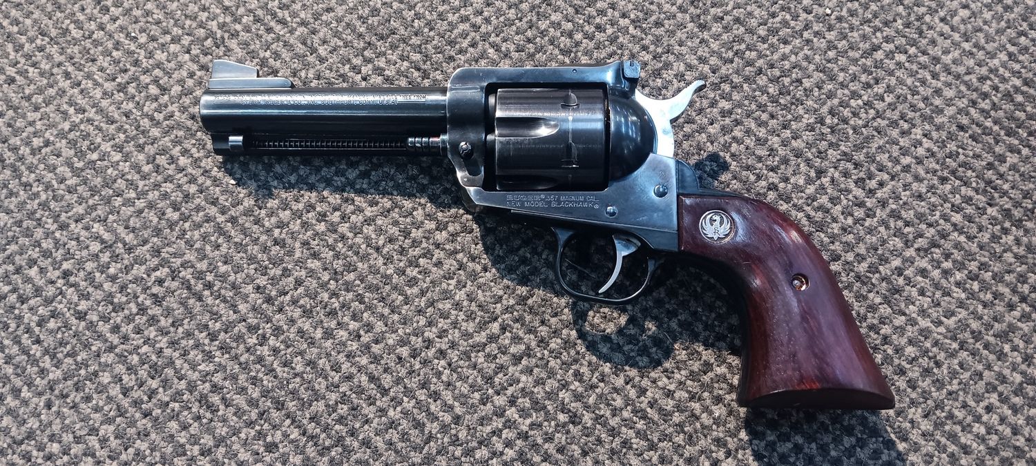 CONSIGNMENT RUGER BLACKHAWK 357MAG 120mm SINGLE ACTION USED SN: 37-58097