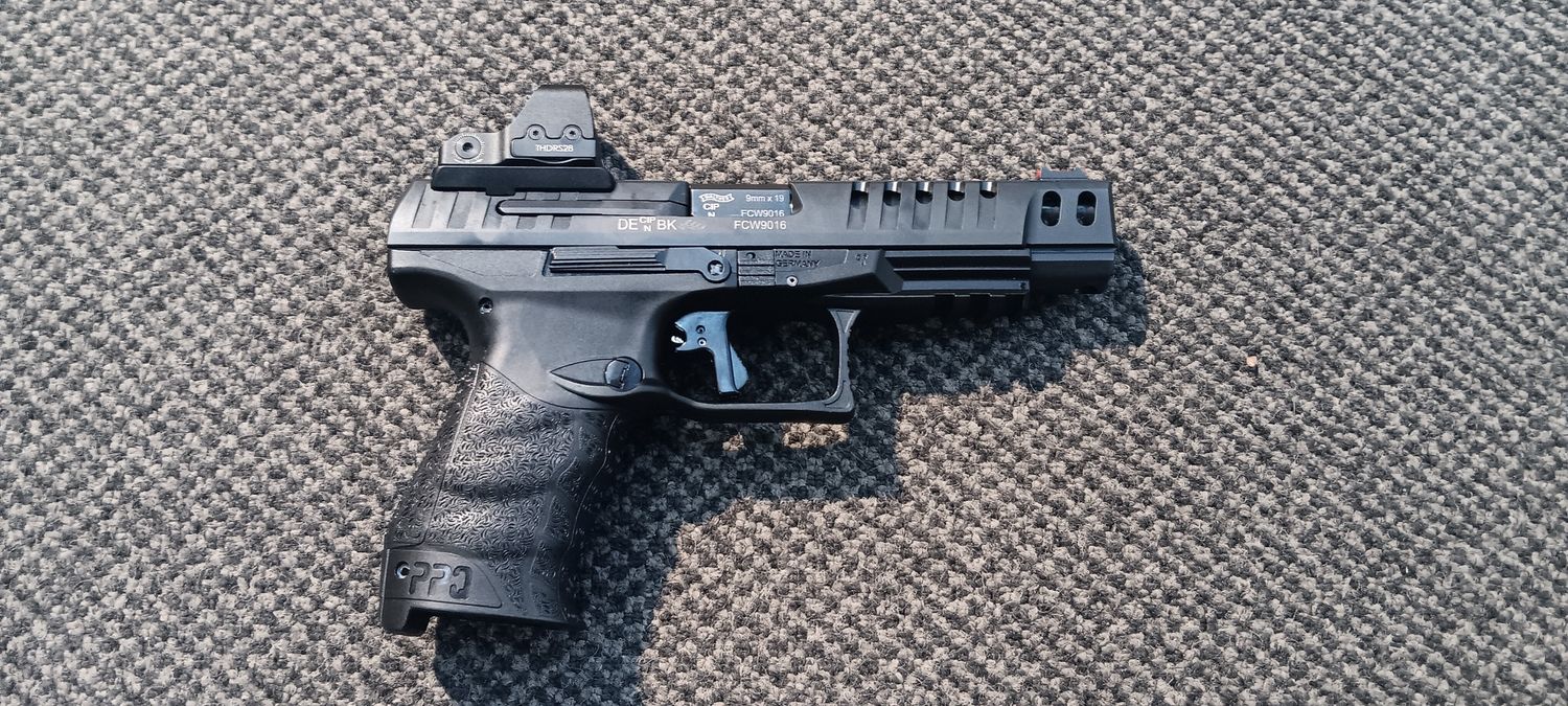 USED WALTHER PPQ Q5 MATCH 9x19mm Cased w/ 4 Mags and Zero Tech Red Dot SN: FCW9016