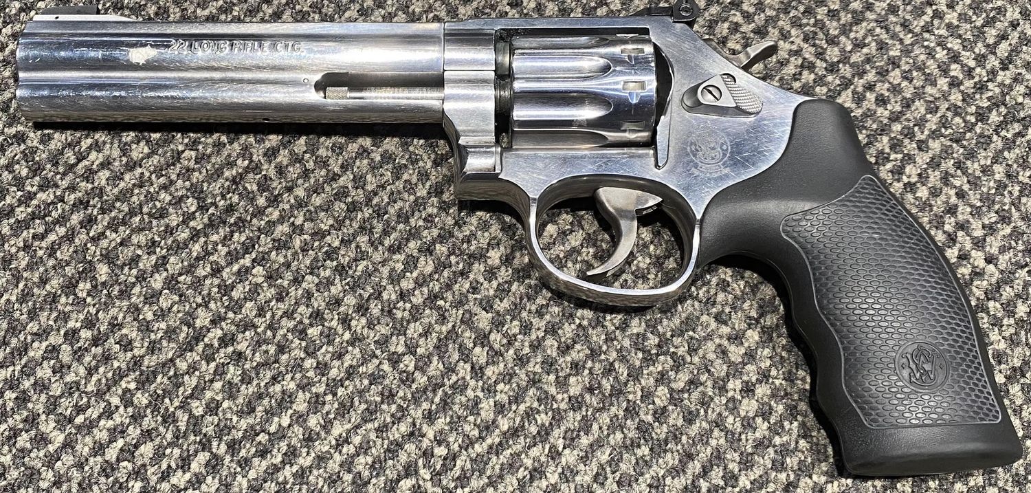 Used Smith &amp; Wesson 617 .22 10 shot