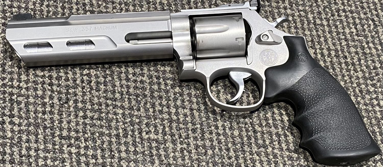 CONSIGNMENT SWITH &amp; WESSON M686 COMPETITOR REVOLVER .357MAG SN: DNW2318