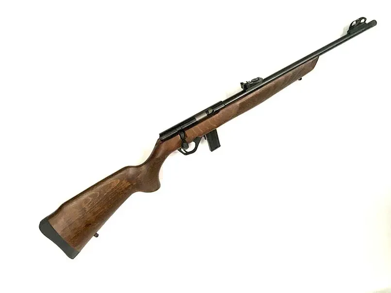 Rossi 8122 Std BL 22lr BA 10RD 18" Thrd 1/2x20" Wood Stock with Chequering