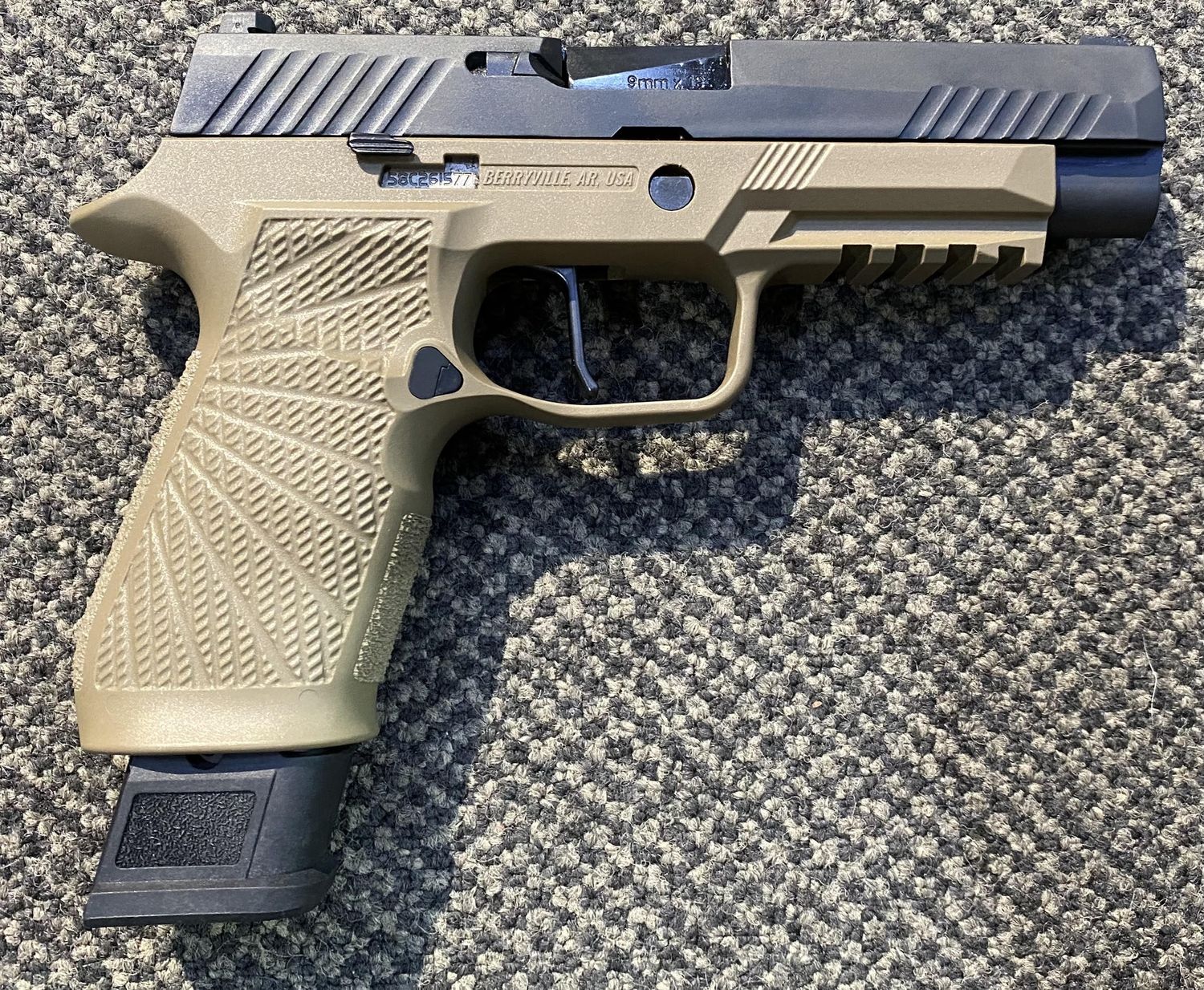 USED  SIG SAUER P320 9MM 10RND B/R 120MM CASED SN: 58C261577