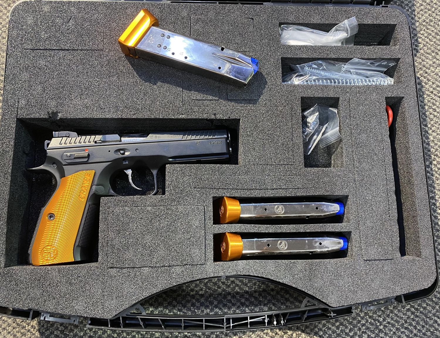 CONSIGNMENT USED CZ 75 9MM 10RND B/R 120MM CASED 3MAG W/ CLEANING GEAR &amp; STRINGS SN: F147605