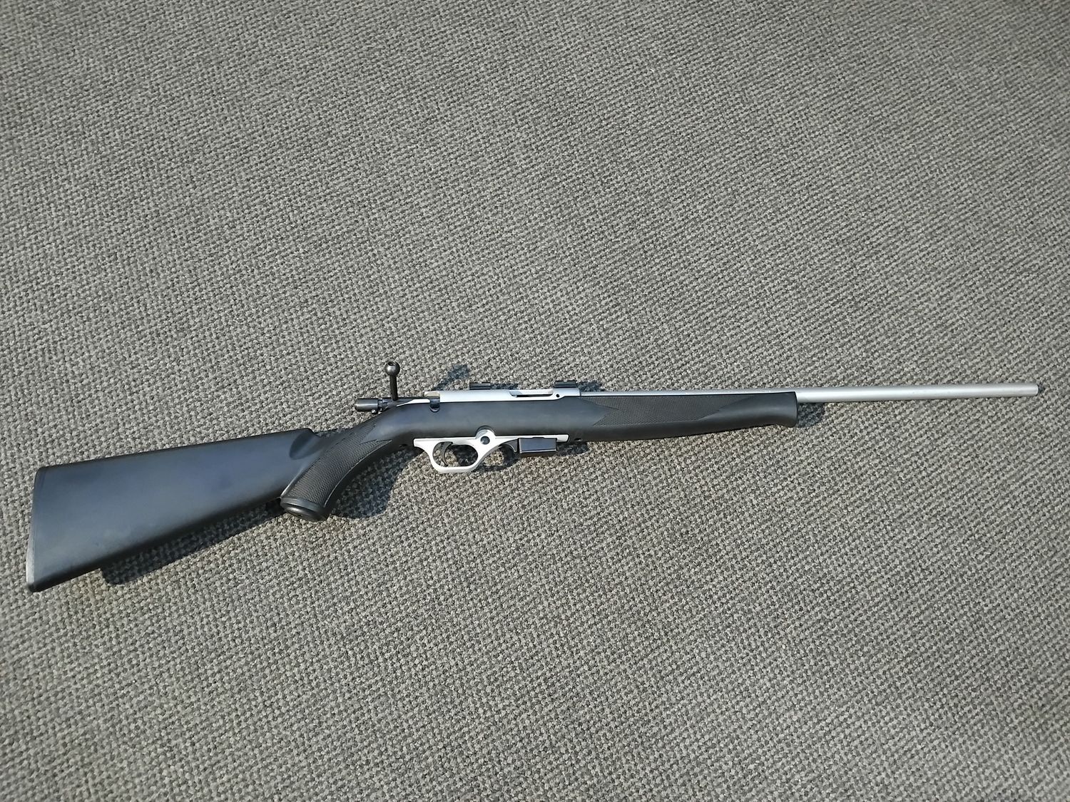 consignment used mossberg 817 17 hmr bolt action S.N. HGJ015857