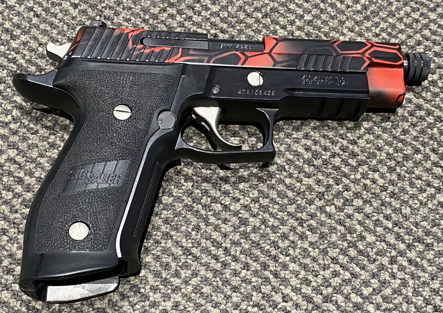 CONSIGNMENT USED SIG SAUER P226 9MM 10RND B/R 127MM 3MAG CASED SN: 47A103428