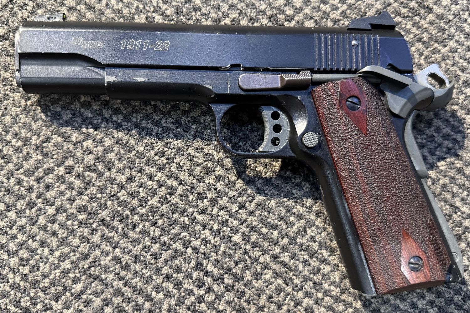 USED SIG SAUER 1911 .22LR 10RND B/R 127MM 2MAG CASED SN: T146170