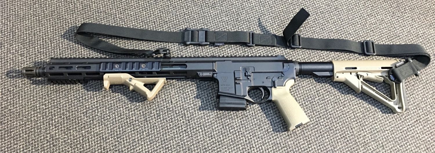 CONSIGNMENT USED wedgetail mpr mini .223rem black with magpull AFG and QD sling sn:WT5240188