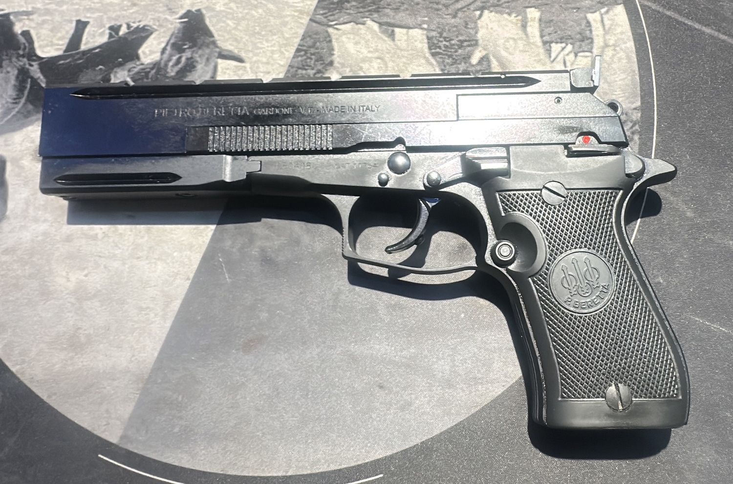Used Beretta 87 .22lr x2 mags &amp; case - SN: C50408U