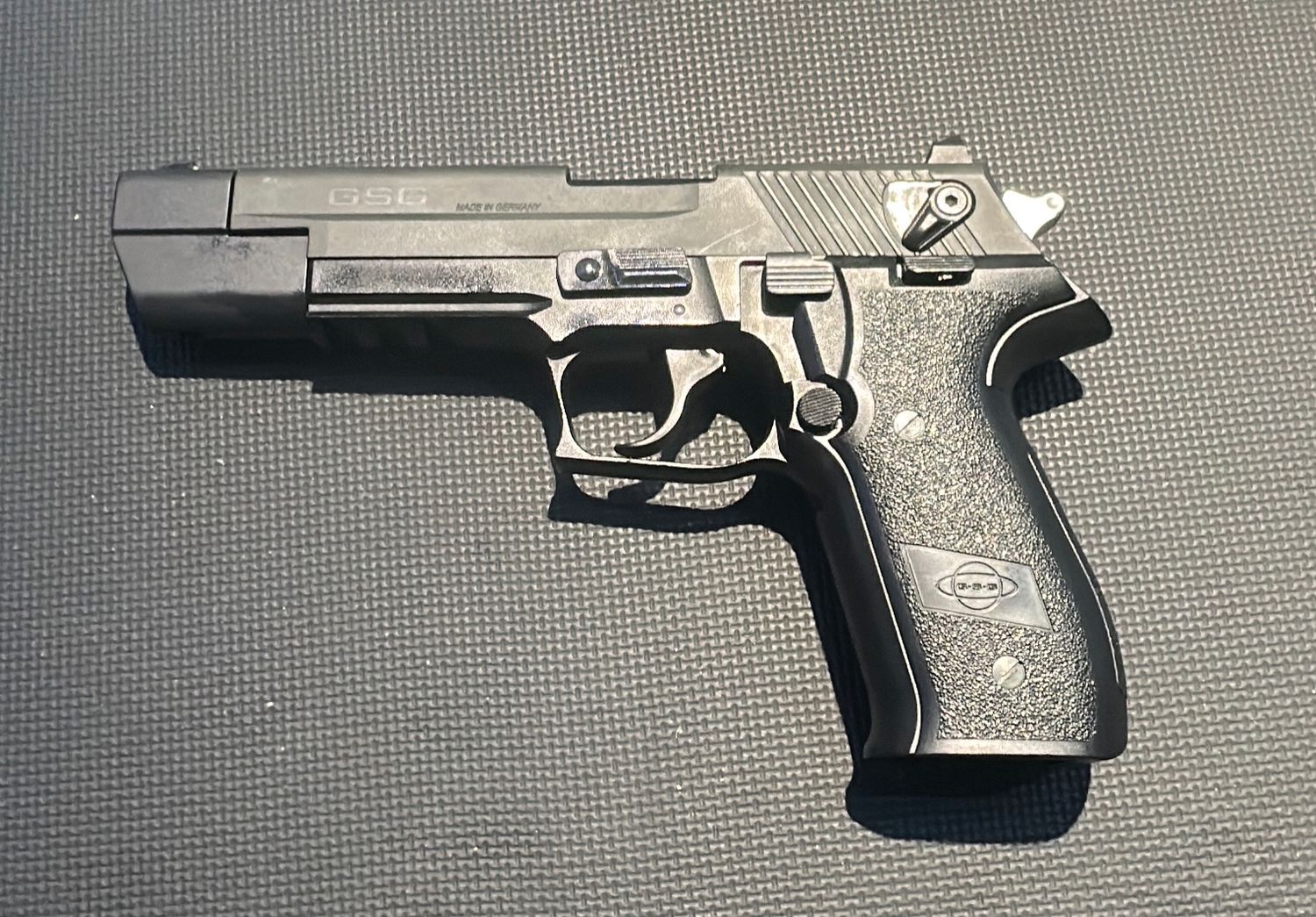 Used GSG Firefly 22LR x4 Mags &amp; Case - SN: F380388
