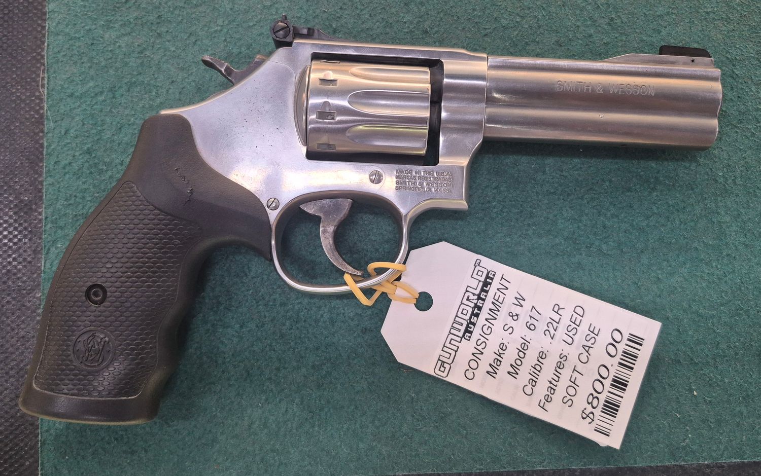 CONSIGNMENT SMITH &amp; WESSON 617 .22LR REVOLVER SOFT CASE S/N: CUA0915