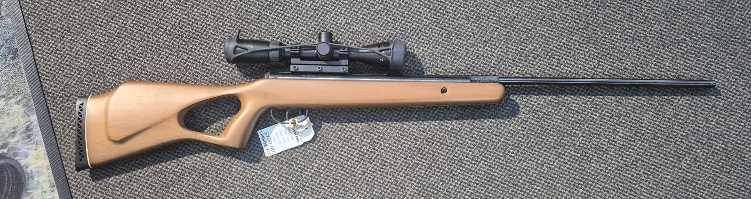 USED BENJAMIN TITAN .177 AIR RIFLE WITH SCOPE S/N: N13X00784
