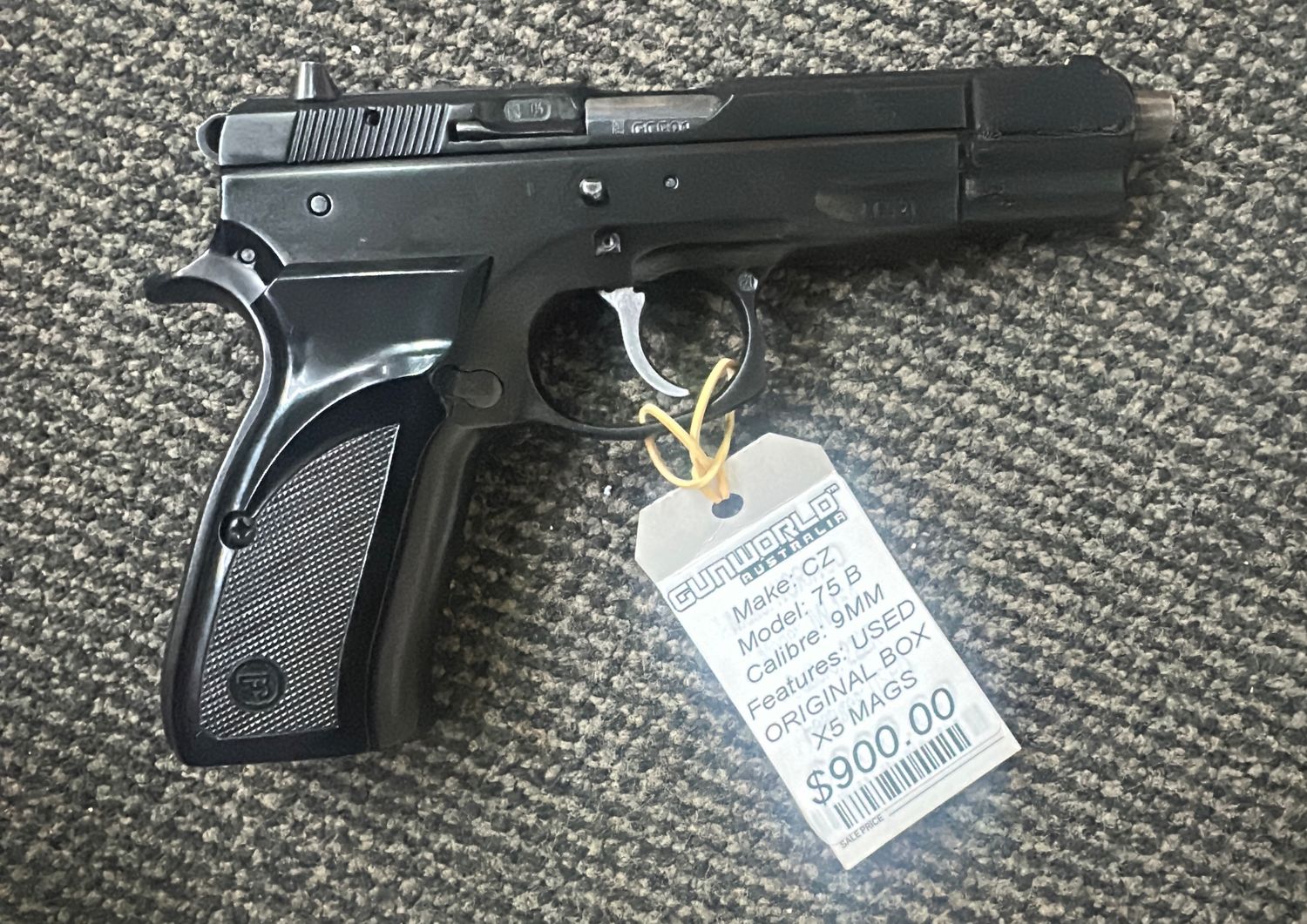 Used CZ 75 B 9mm x5 Mags - SN: CC521