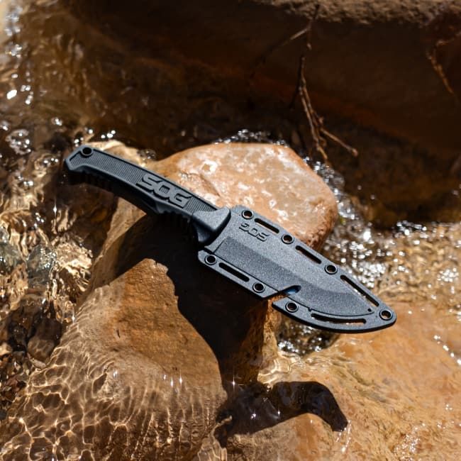 SOG Field Knife