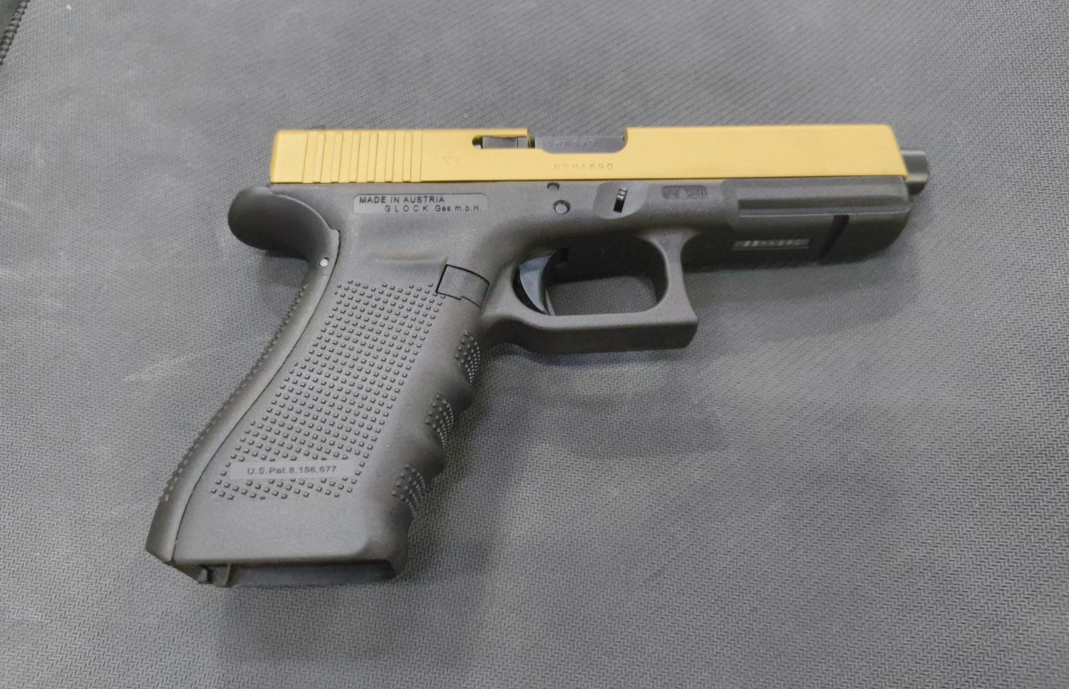 Consingment Used Glock 17 Gen 4 6 x Mags S/N: BBHA890