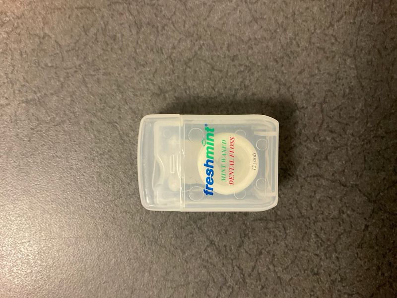 Fresh mint dental floss