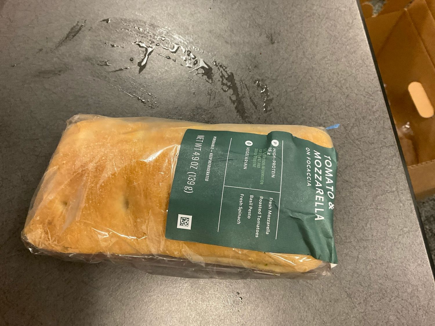 Tomatoe And Mozzarella Sandwich