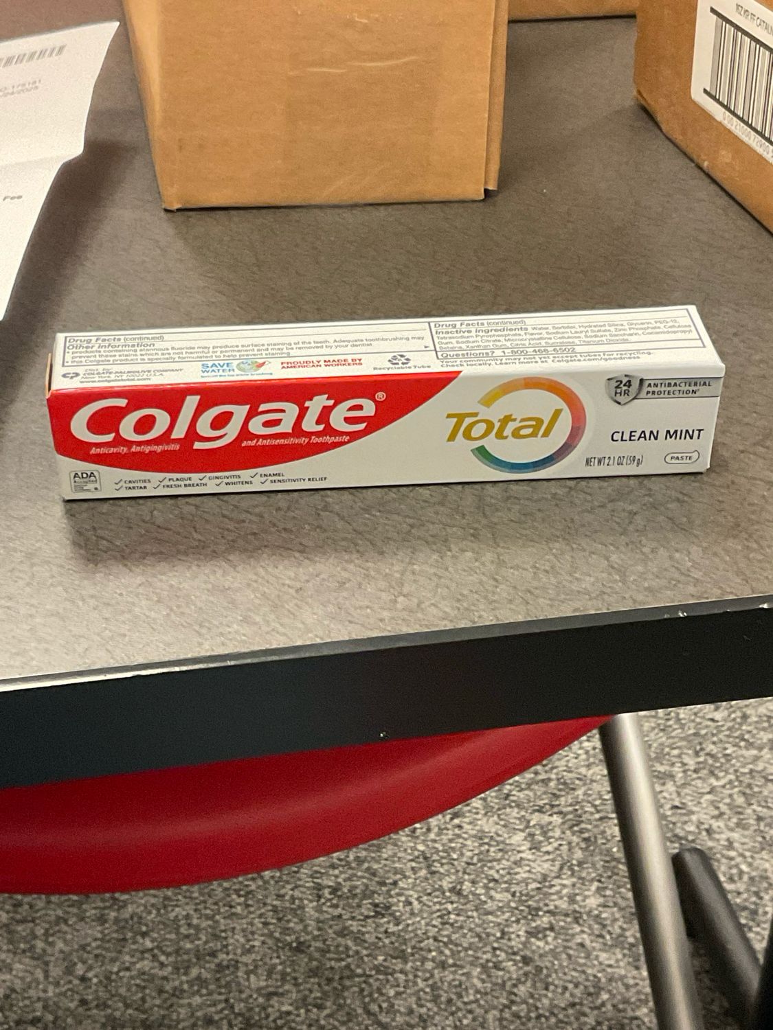 Clean Mint Colgate Toothpaste