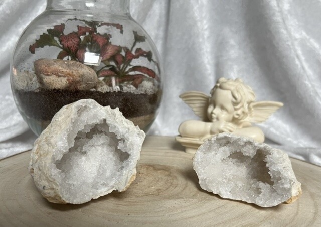 Géode Quartz 12-15cm &quot;grotte&quot;