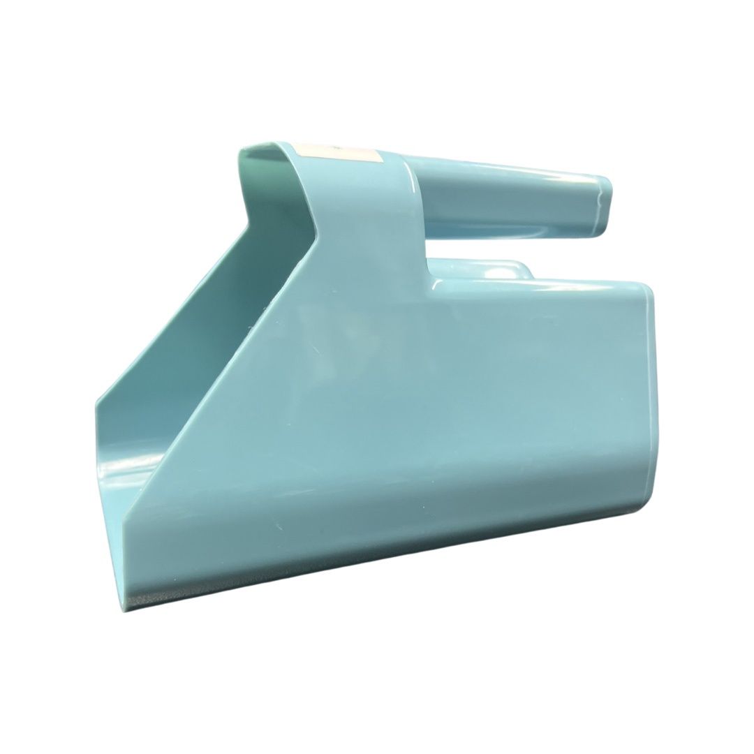 EUREKA FEED SCOOP WITH GRIP