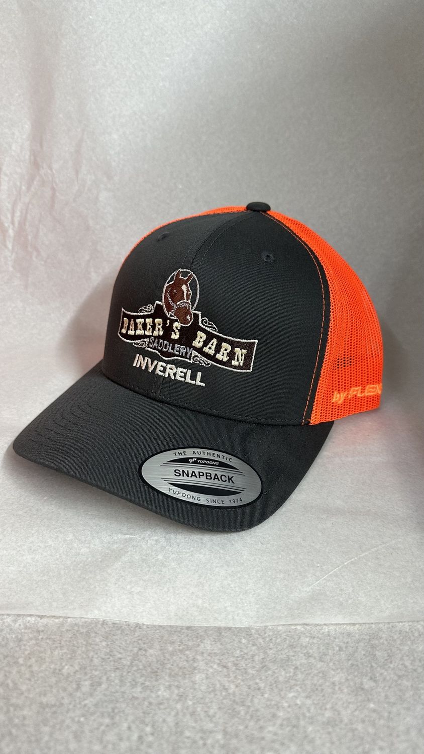 BAKERS BARN CLASSIC RETRO TRUCKER CAP